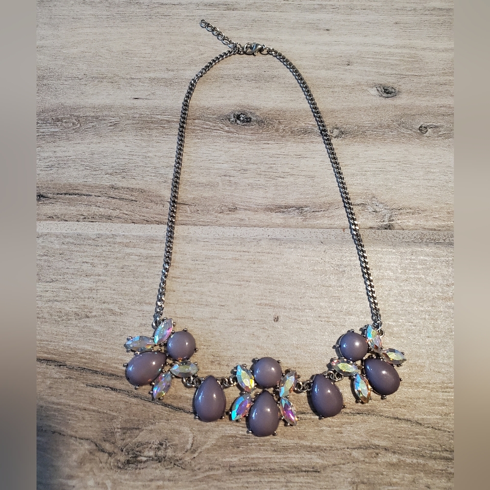 Purple Acrylic Statement Necklace Aurora Borealis Stone Silver Chain 19 Inches